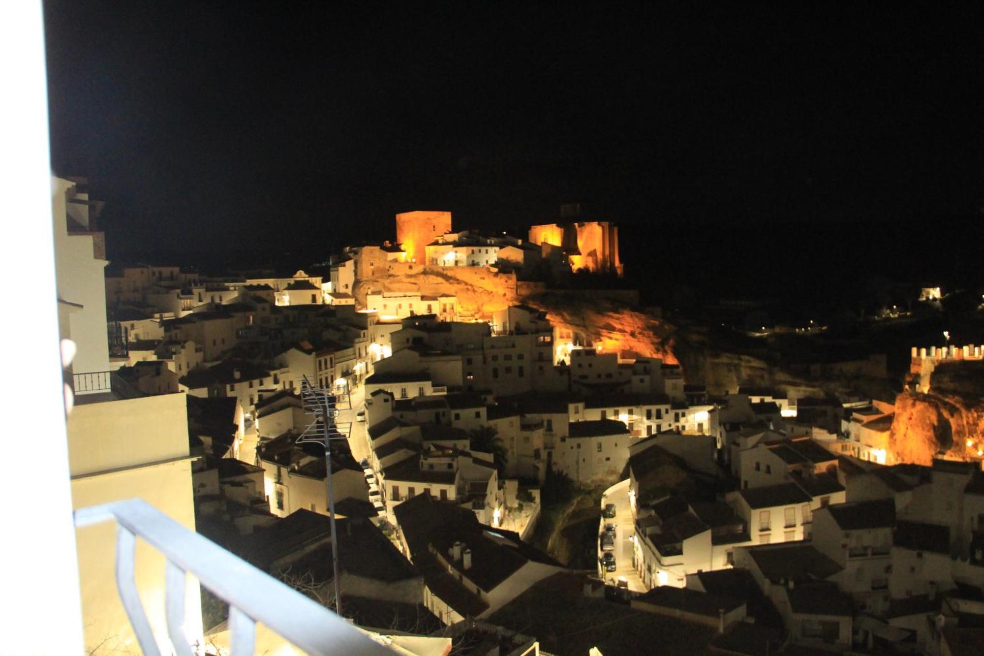 Atico De La Miel Appartement Setenil De Las Bodegas Buitenkant foto
