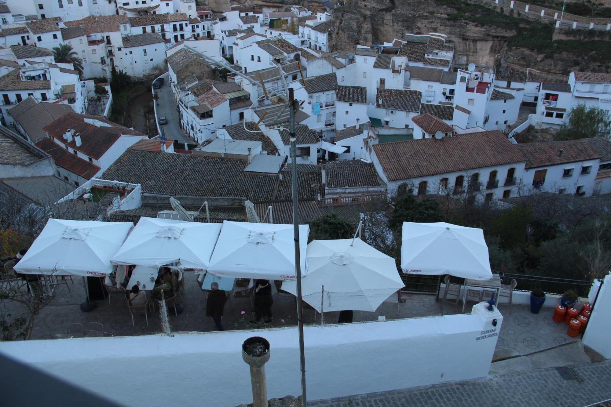 Atico De La Miel Appartement Setenil De Las Bodegas Buitenkant foto
